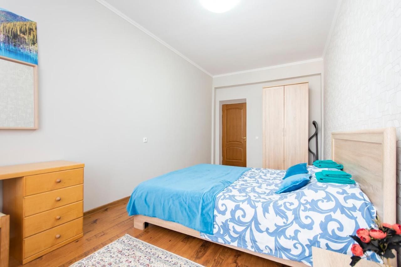 Comfortable Apartment In The Golden Square. الماتي المظهر الخارجي الصورة