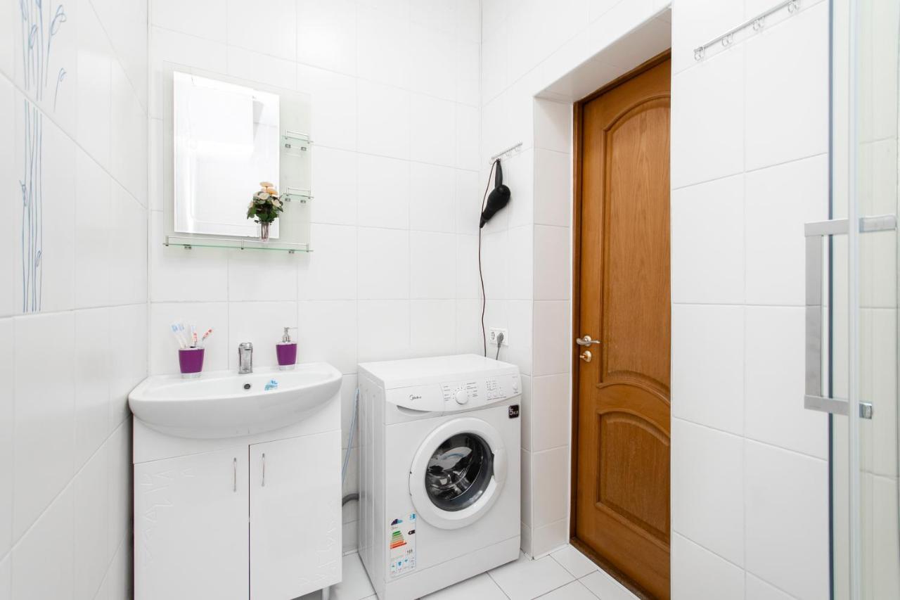 Comfortable Apartment In The Golden Square. الماتي المظهر الخارجي الصورة