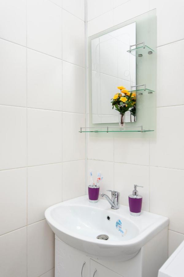 Comfortable Apartment In The Golden Square. الماتي المظهر الخارجي الصورة